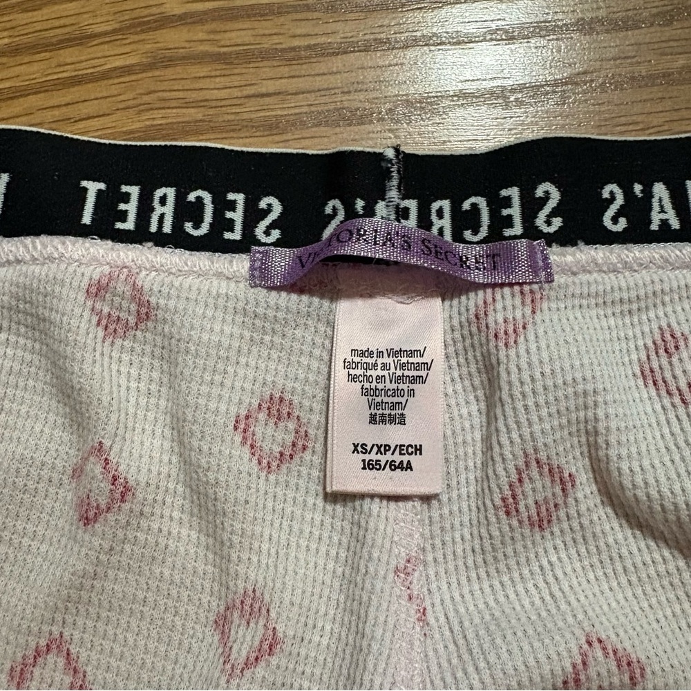 Victoria’s Secret Pajamas XS - Picture 9 of 10